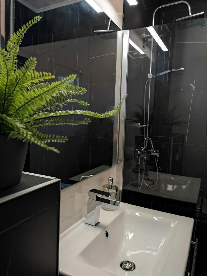 Otium Wellness Apartmanhaz 巴拉顿阿卡拉提亚 外观 照片